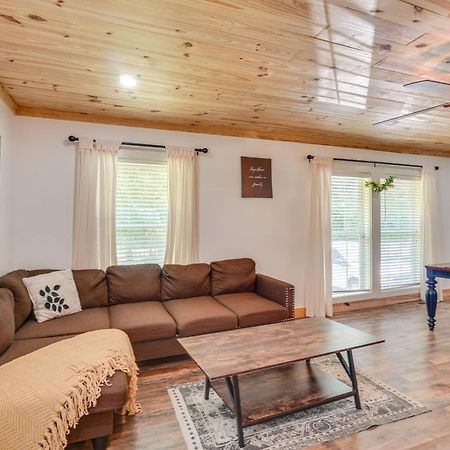 Creekside Ranch With Porch About 2 Mi To Pkwy Βίλα Pigeon Forge Εξωτερικό φωτογραφία